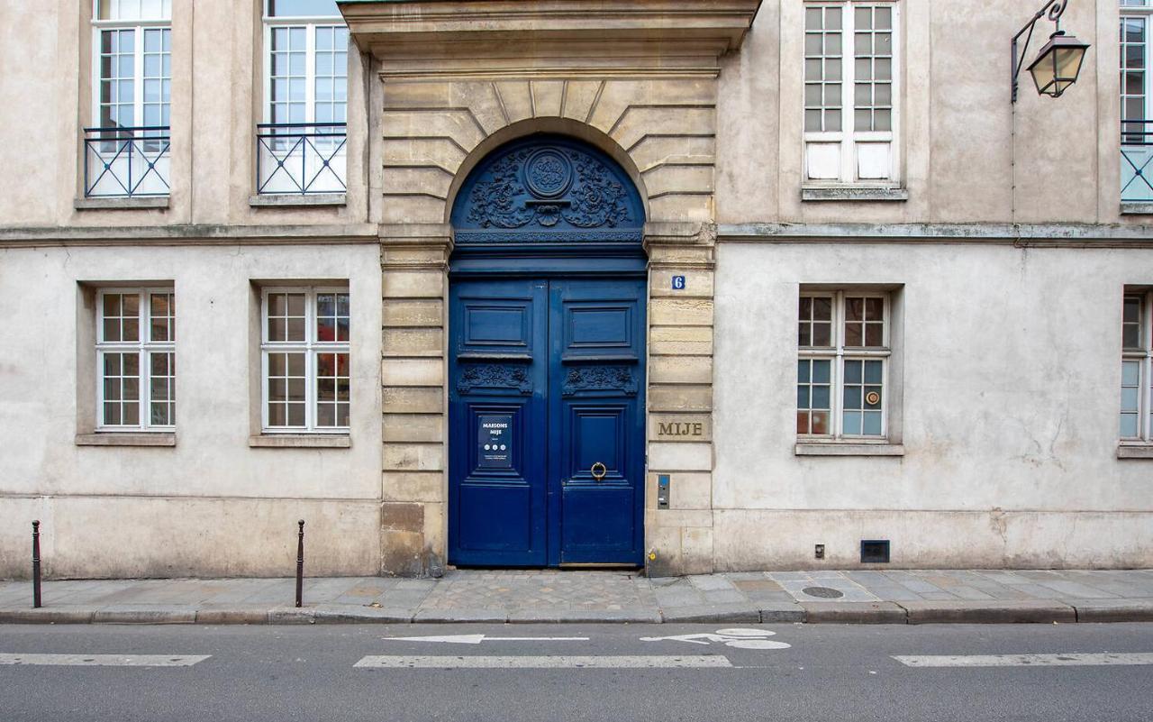 Mije Marais Hostel باريس المظهر الخارجي الصورة The entrance to the Institut de France