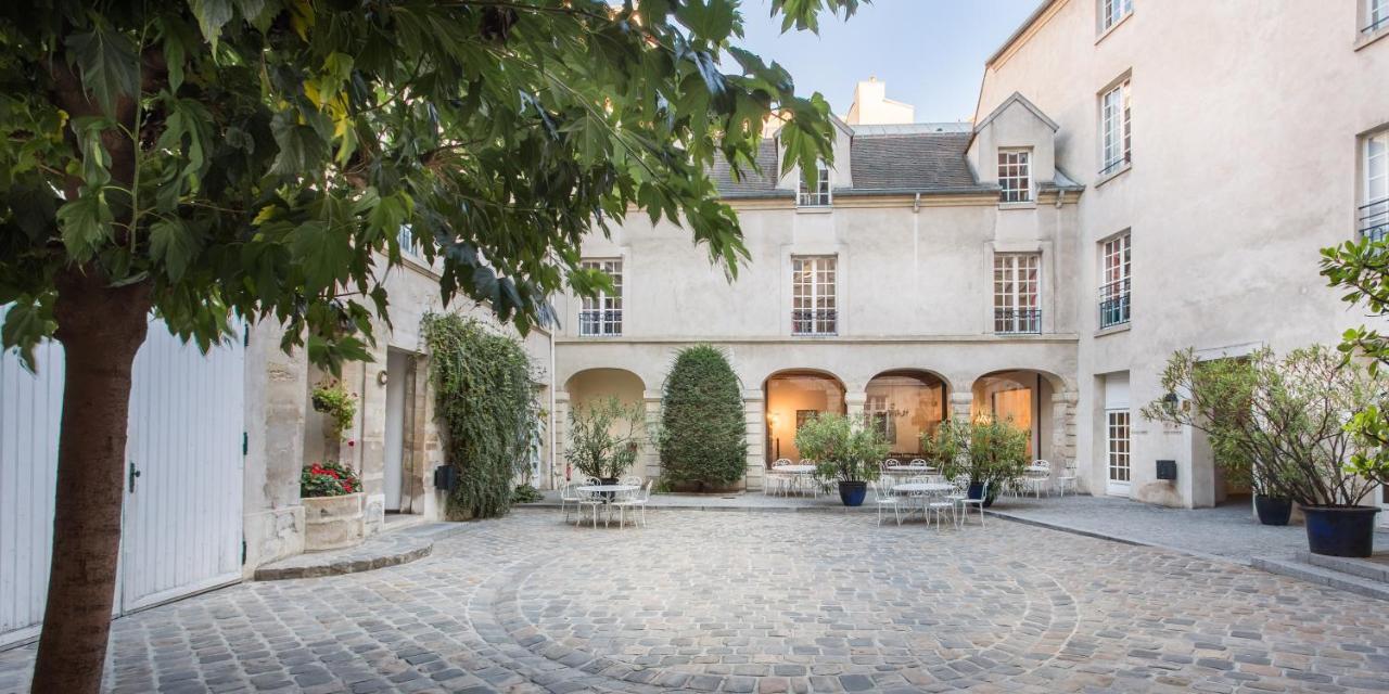 Mije Marais Hostel باريس المظهر الخارجي الصورة Hôtel de Matignon courtyard