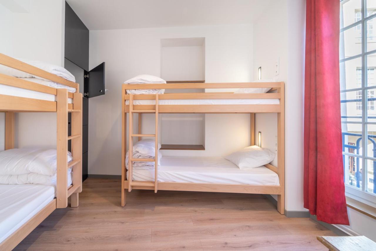 Mije Marais Hostel باريس المظهر الخارجي الصورة A typical room at a youth hostel